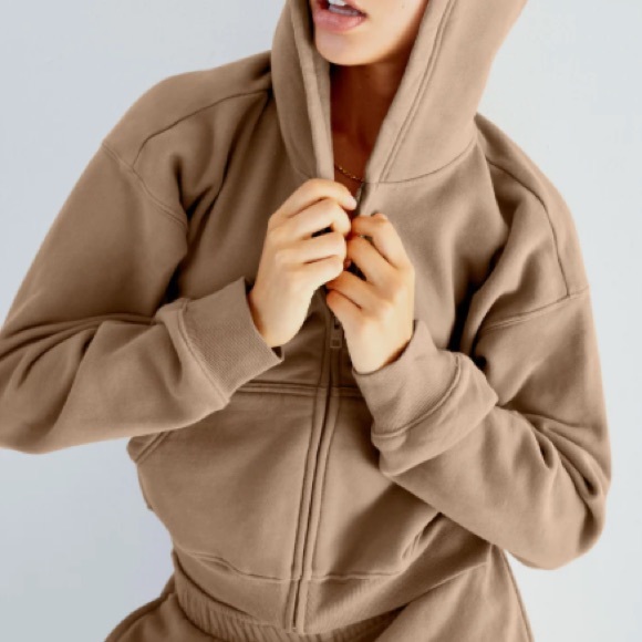 TNA Other - Cozy Fleece Boyfriend Boxy Zip-Up Hoodie
